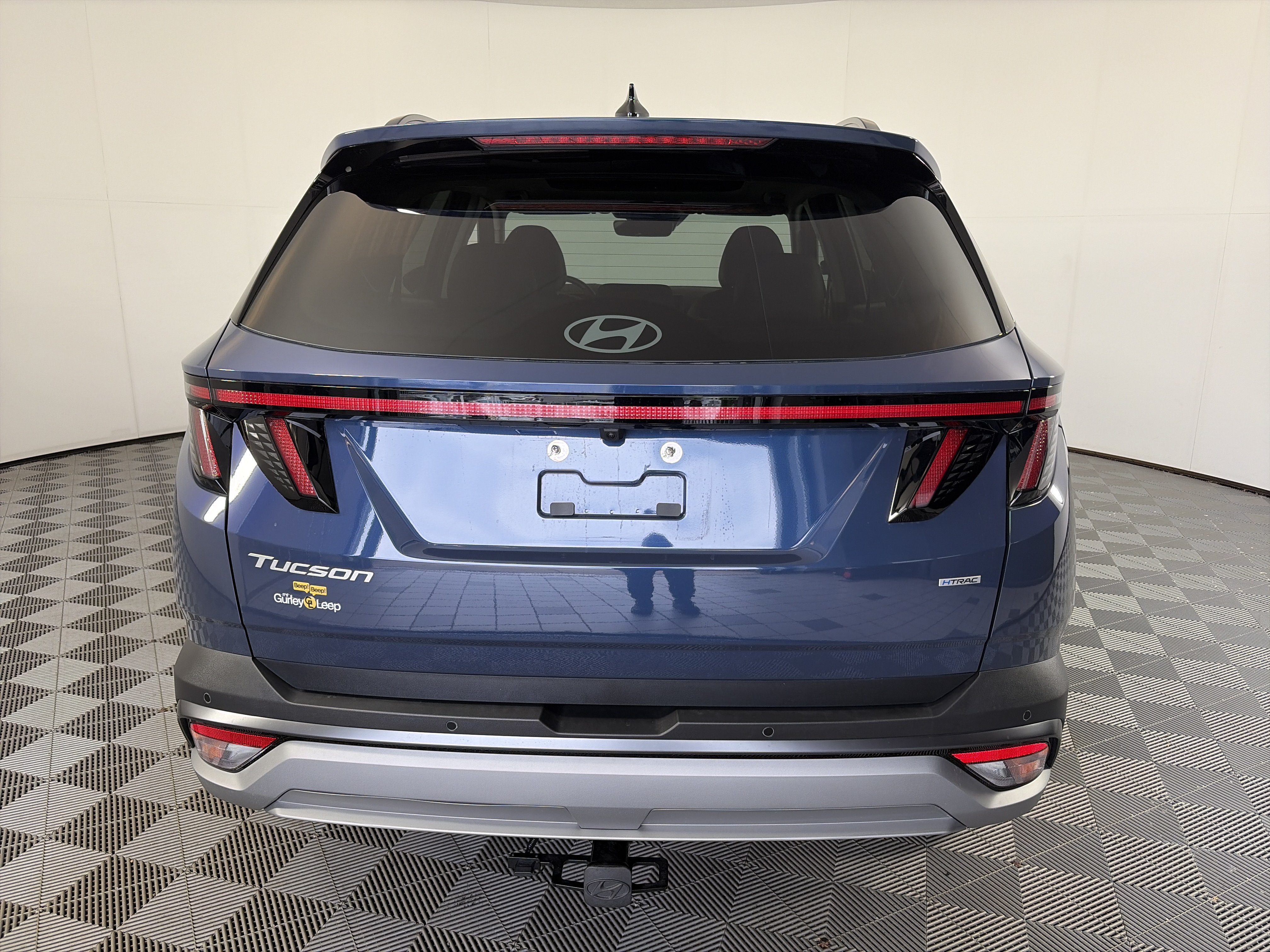Used 2026 Hyundai Tucson Limited AWD/4WD image 9
