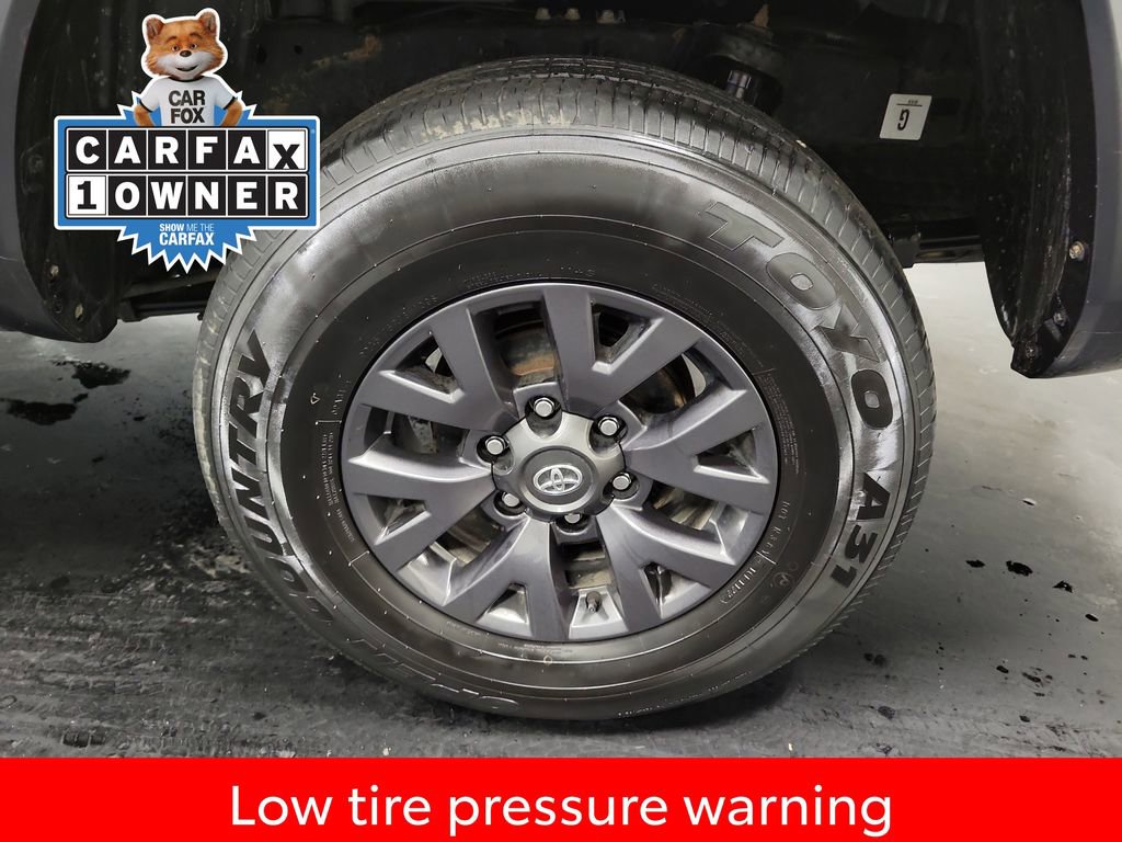 Used 2022 Toyota Tacoma SR5 image 10