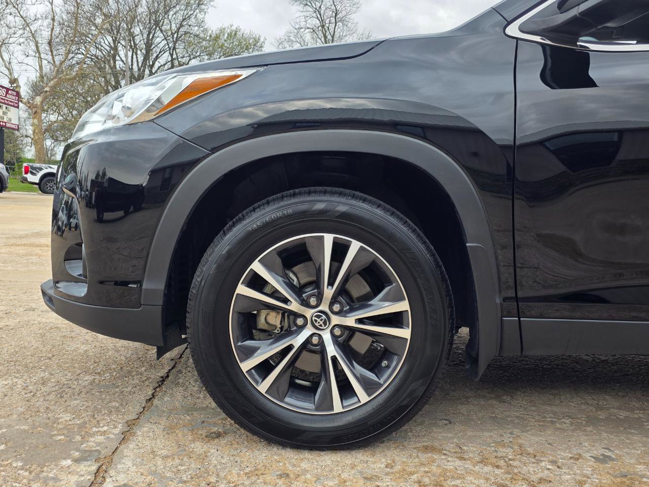 Used 2019 Toyota Highlander Plus image 31