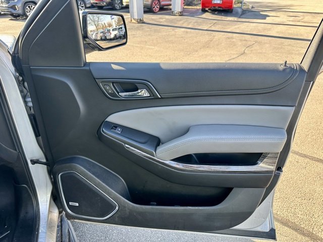 Used 2019 Chevrolet Suburban LT image 26