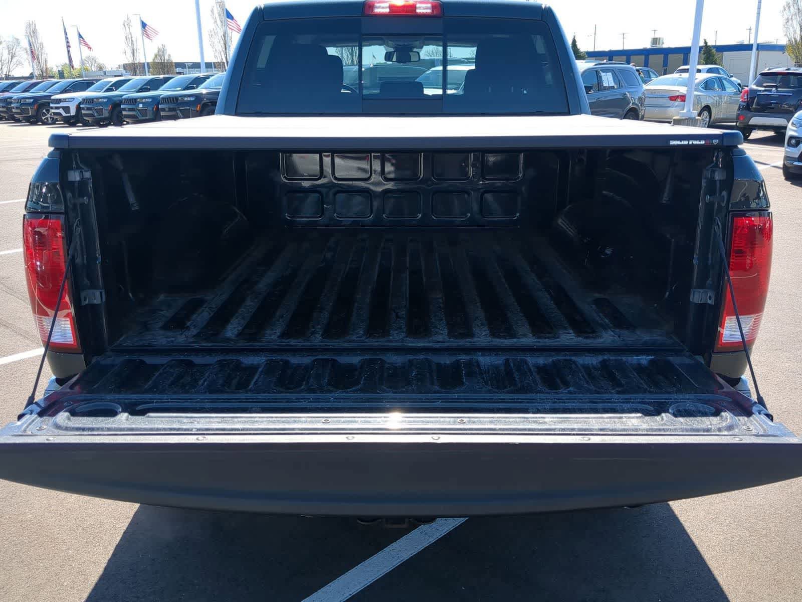 Used 2016 RAM 1500 Big Horn image 32