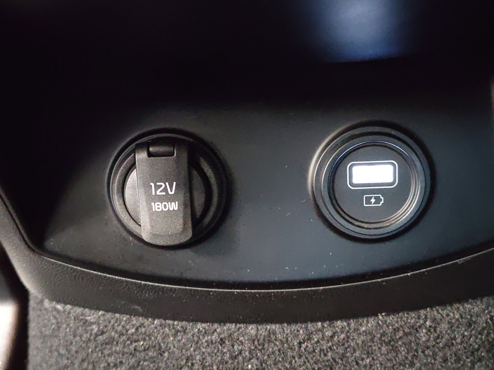 Used 2022 Kia Sorento S image 33