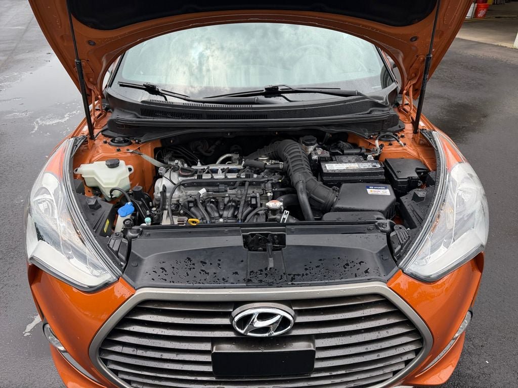 Used 2016 Hyundai Veloster Turbo FWD image 27