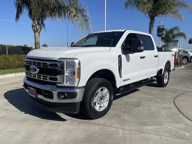 New 2026 Ford F250 XLT w/ FX4 Off-Road Package