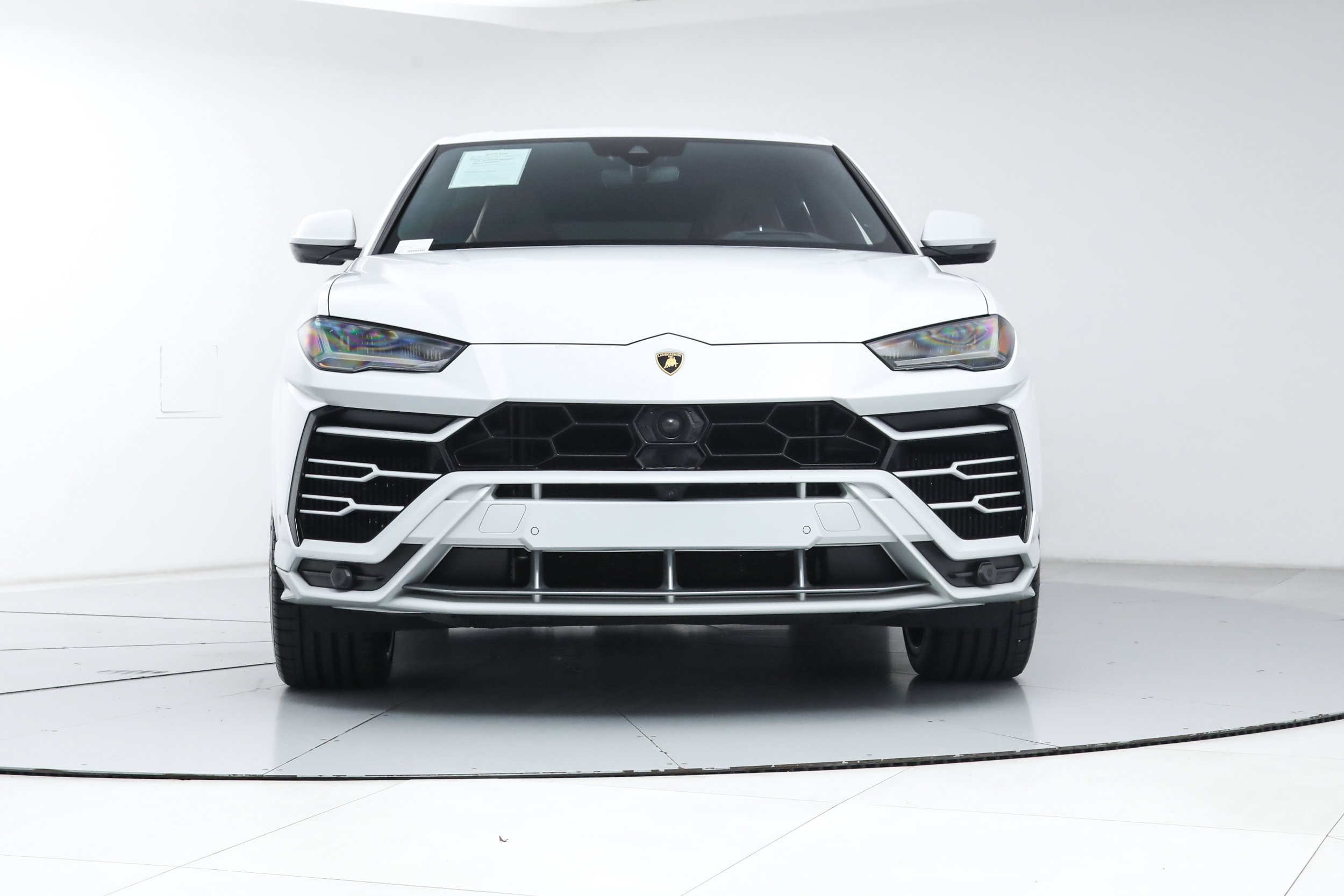 Used 2020 Lamborghini Urus AWD/4WD image 8