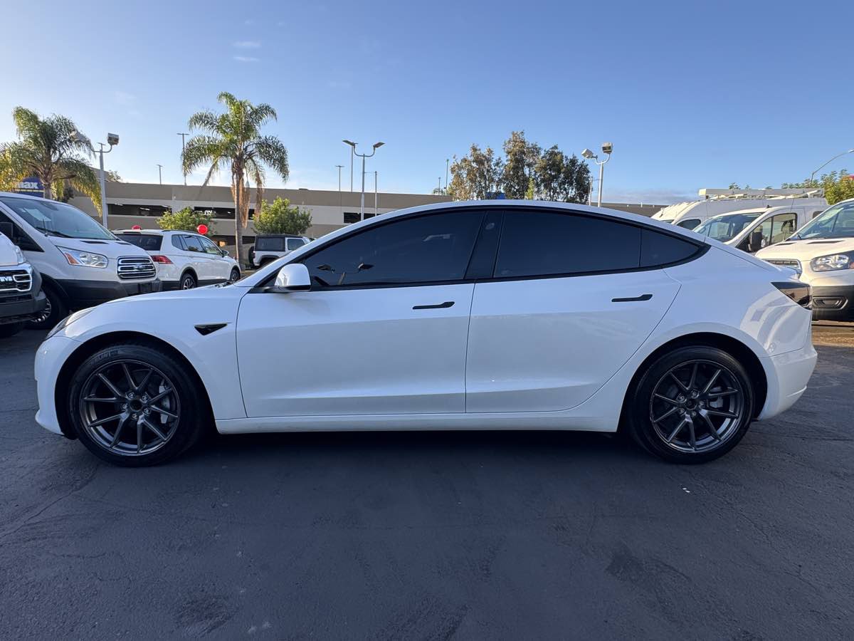 Used 2023 Tesla Model 3 Standard Range RWD image 8