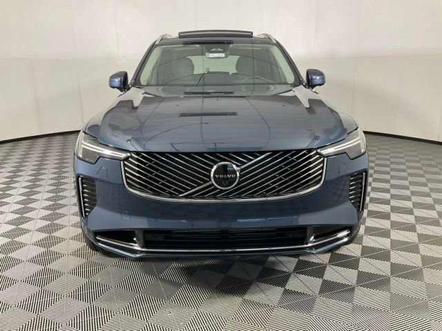 New 2026 Volvo XC90 T8 Plus image 2