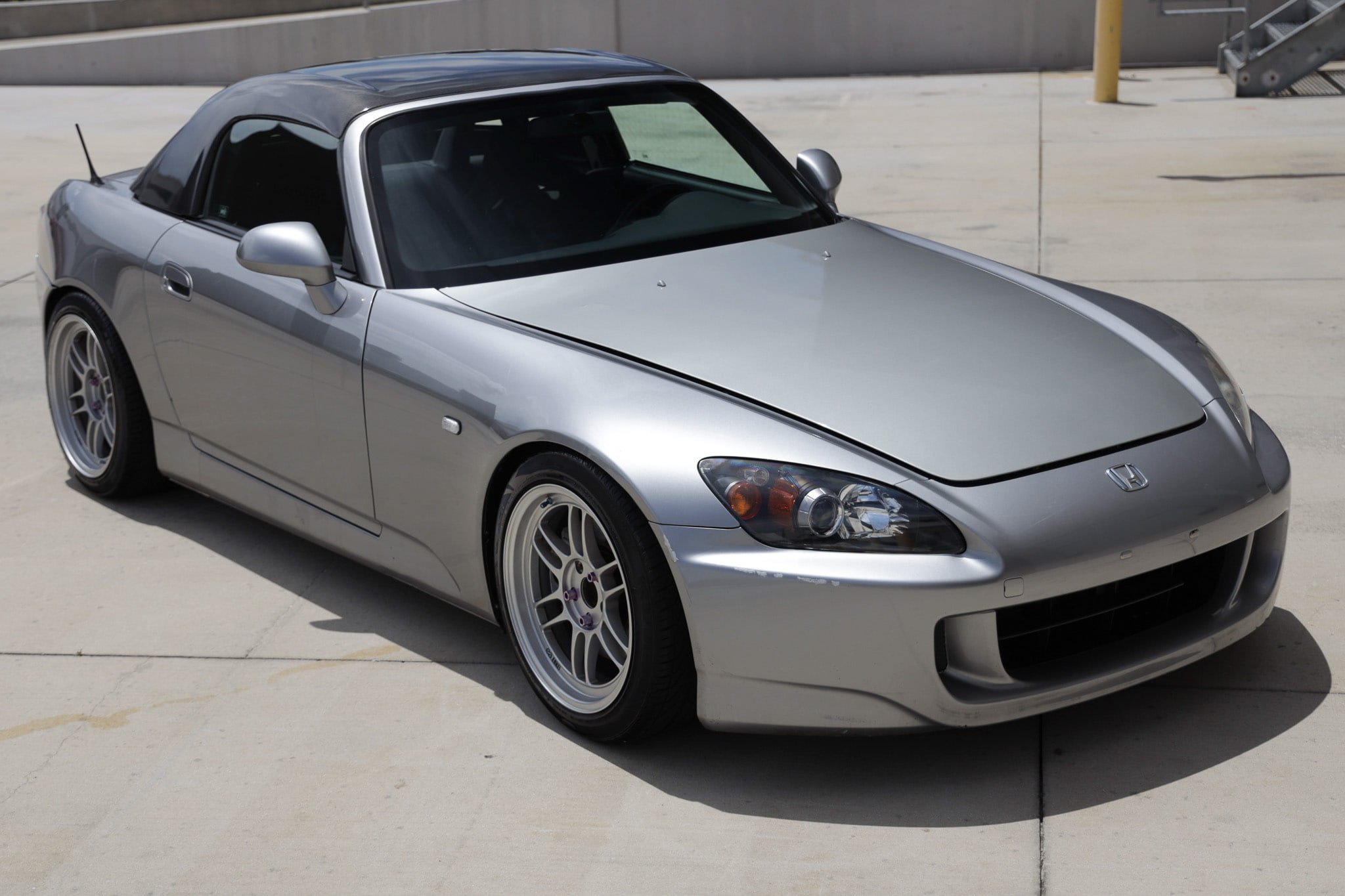 Used 2005 Honda S2000 image 17