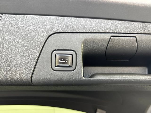 Used 2021 Buick Envision Preferred AWD/4WD image 27