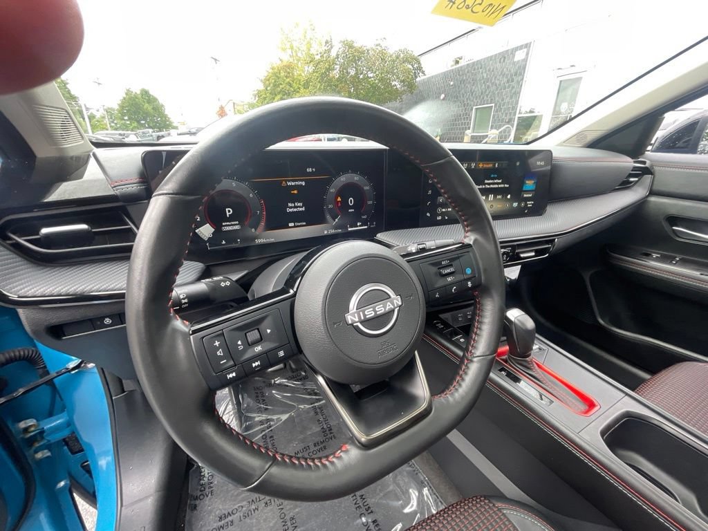 Certified 2025 Nissan Kicks SR w/ SR Premium Package AWD/4WD image 10