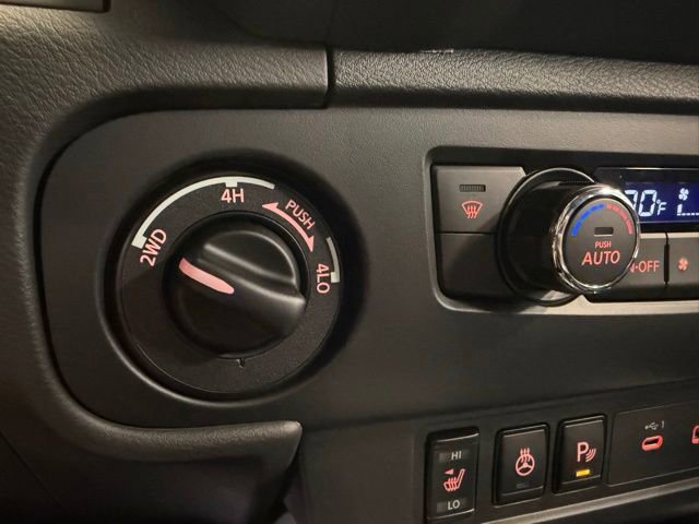 New 2026 Nissan Frontier SV w/ All-Weather Content Package AWD/4WD image 22