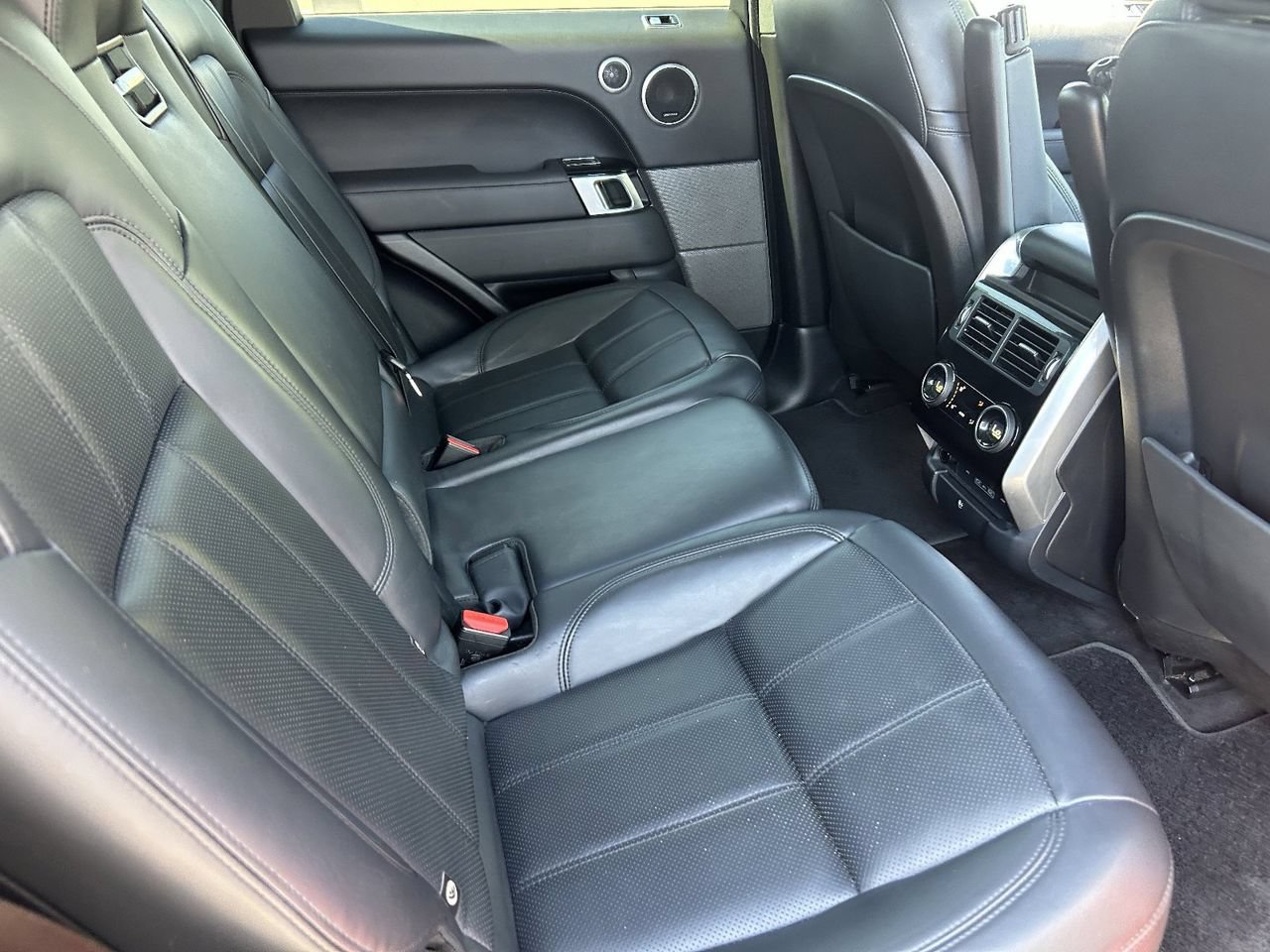 Used 2022 Land Rover Range Rover Sport HSE Silver Edition AWD/4WD image 15