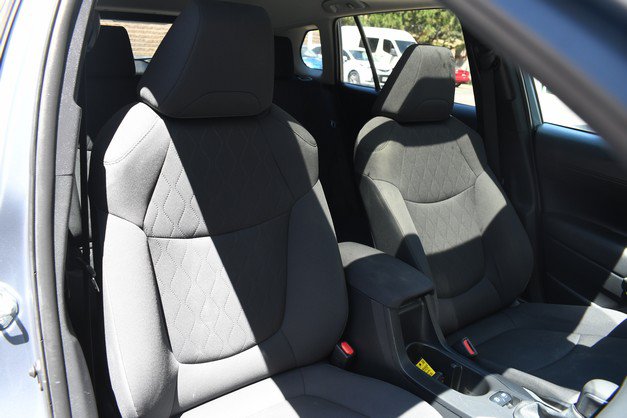 Certified 2023 Toyota Corolla Cross LE w/ Moonroof Package AWD/4WD image 27