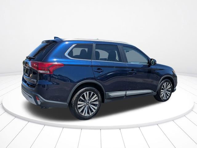 Used 2019 Mitsubishi Outlander SEL FWD image 3