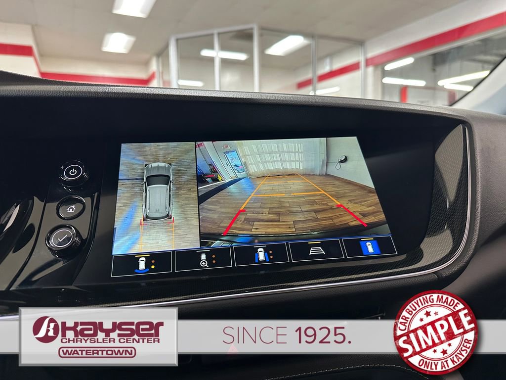 Used 2023 Buick Envision Essence w/ Technology Package I image 28