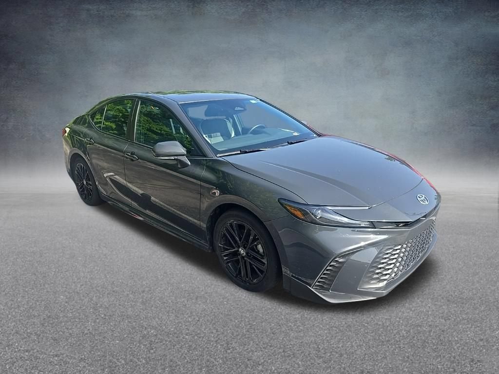 Used 2025 Toyota Camry SE FWD image 10