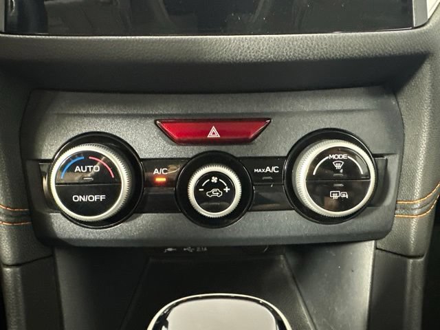 Used 2020 Subaru Crosstrek 2.0i Premium AWD/4WD image 19
