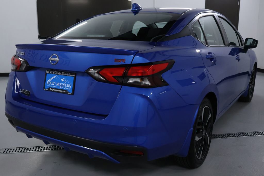 Used 2023 Nissan Versa SR w/ Trunk Package image 7
