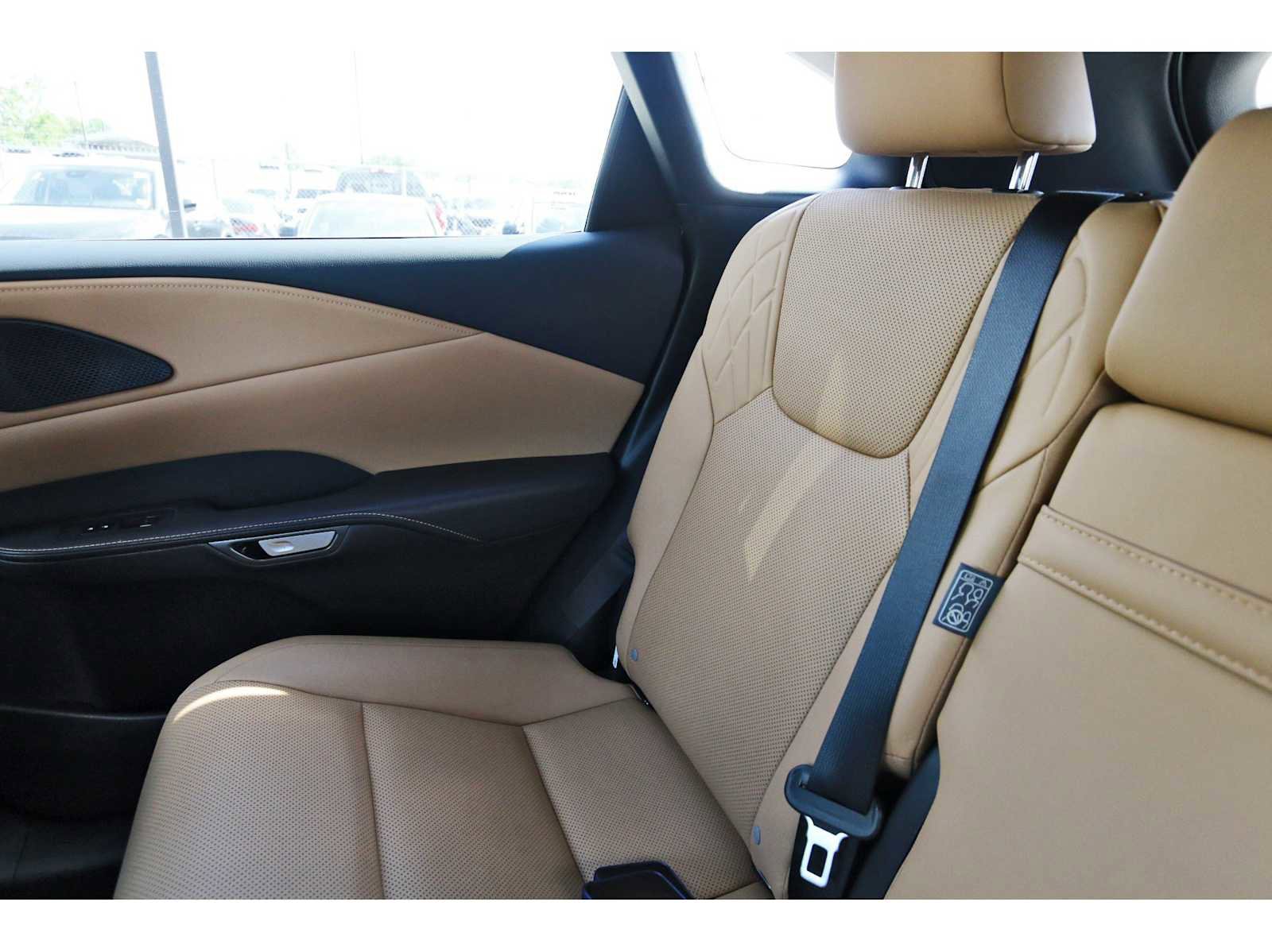 Used 2025 Lexus RX 350 FWD w/ Technology Package image 9