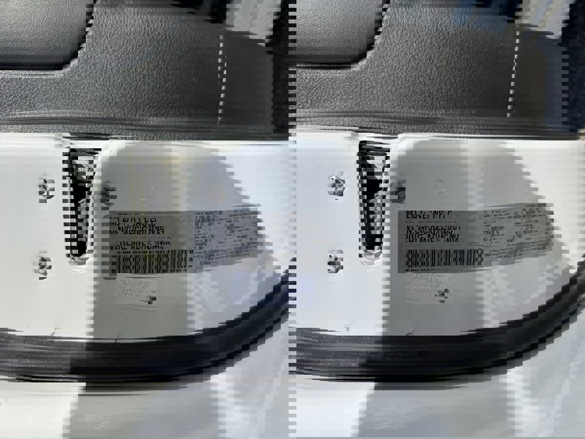 Used 2020 Chrysler Pacifica Touring-L image 21