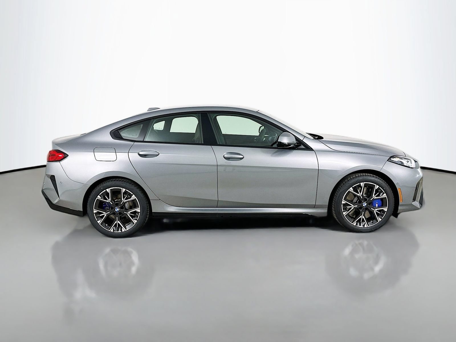 New 2026 BMW 228i xDrive w/ Technology Package AWD/4WD image 4