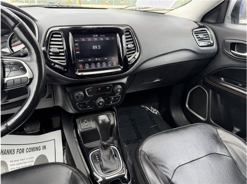 Used 2020 Jeep Compass Limited FWD image 39