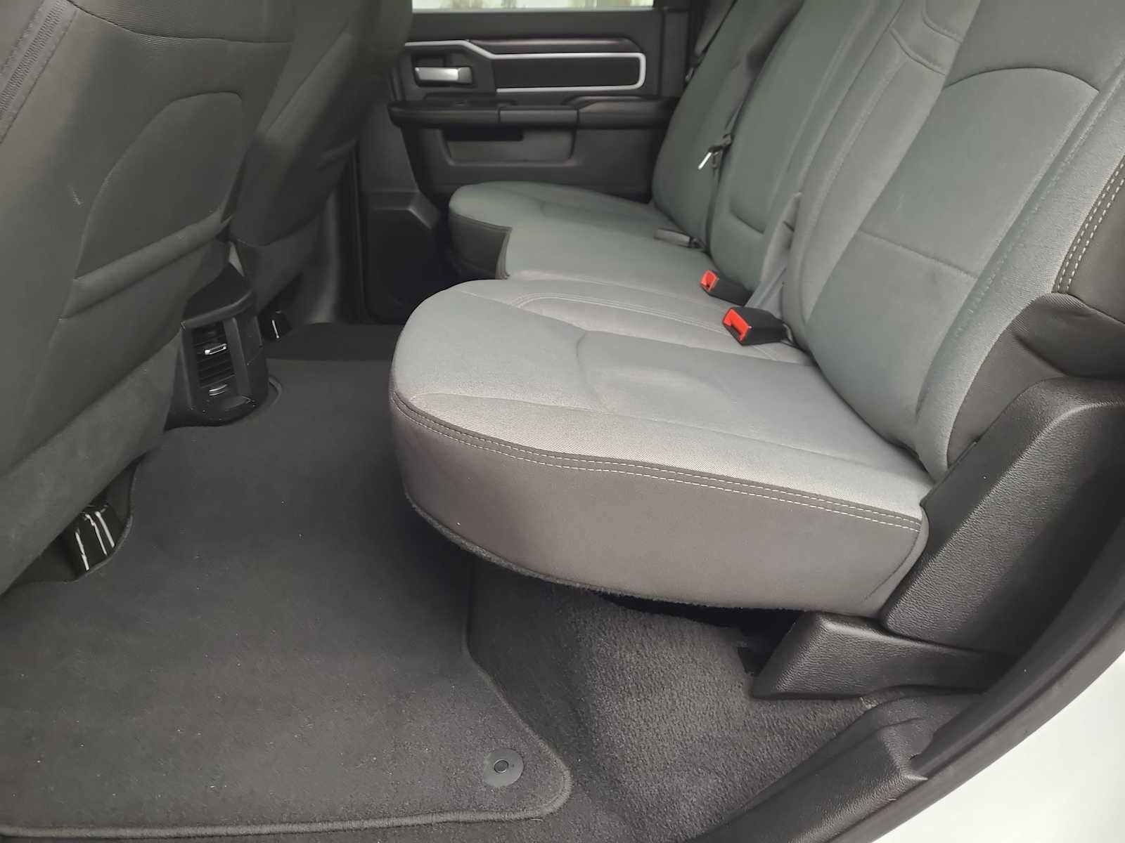 Used 2024 RAM 2500 Big Horn image 21