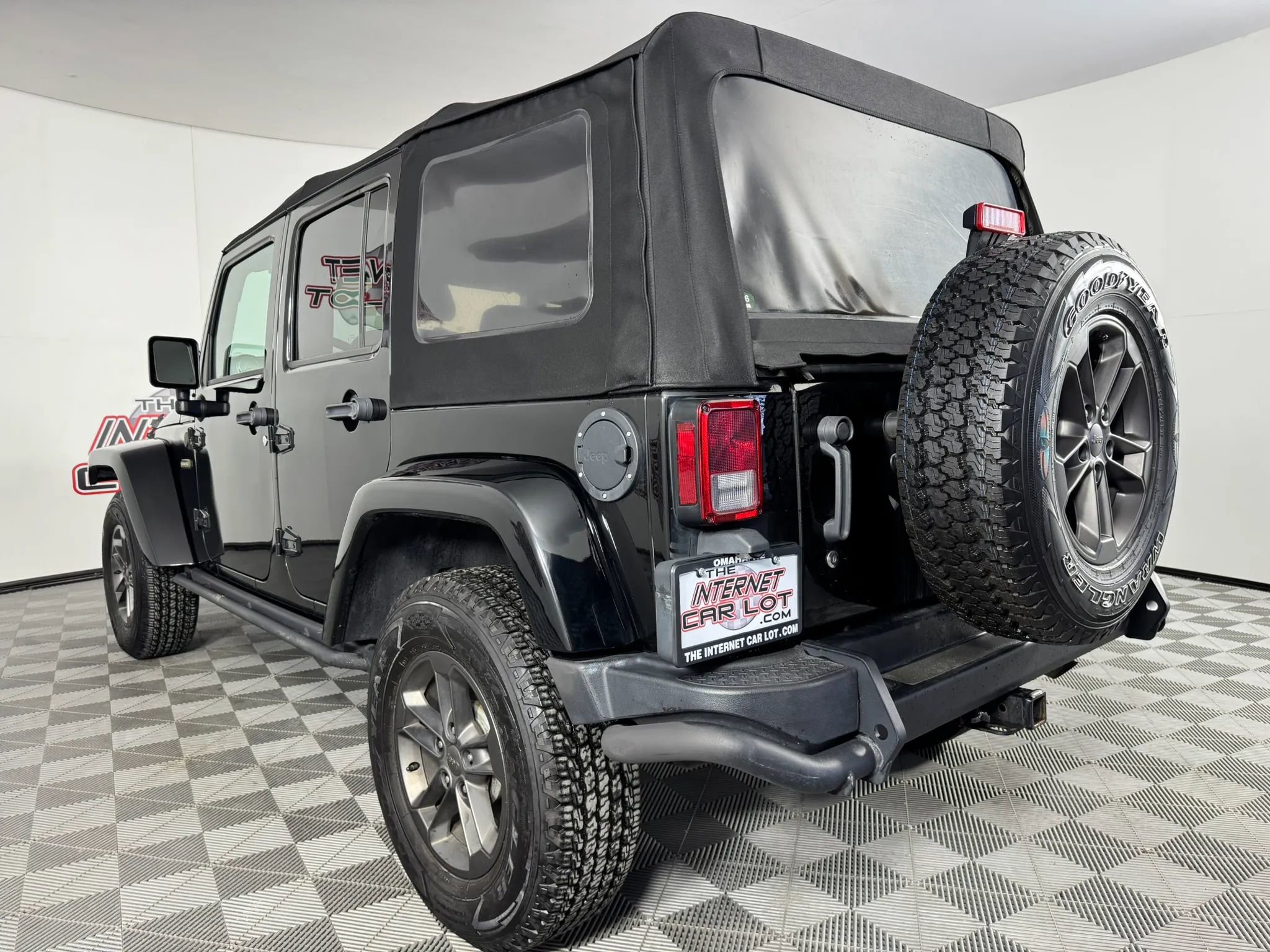 Used 2018 Jeep Wrangler Unlimited Sport AWD/4WD image 23