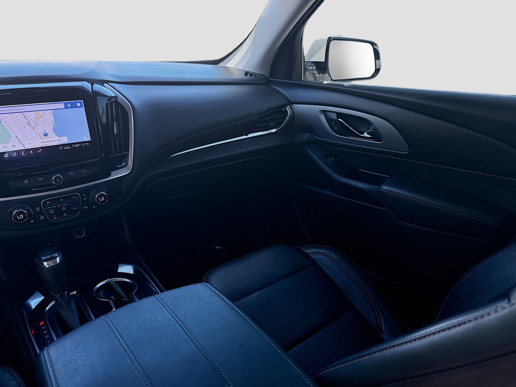 Used 2020 Chevrolet Traverse RS image 22