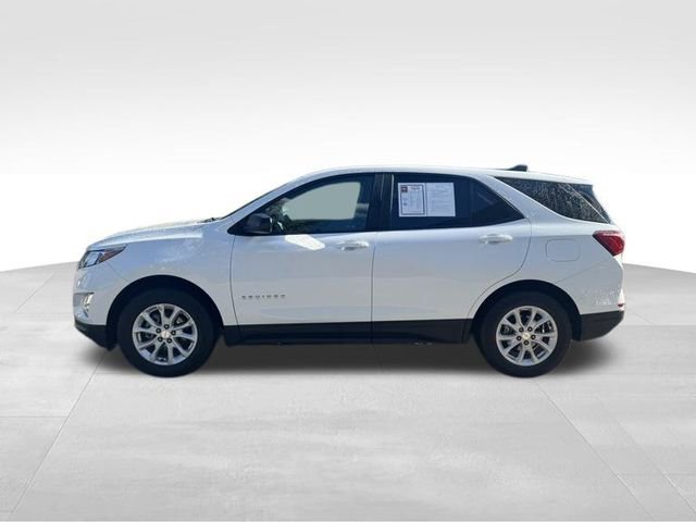 Used 2021 Chevrolet Equinox LS w/ LS Convenience Package image 4