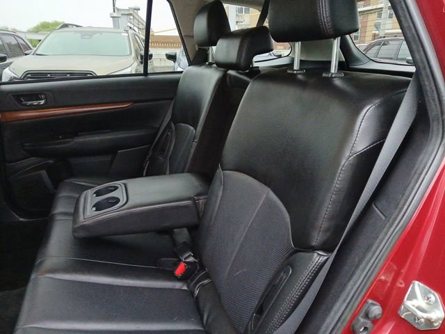 Used 2013 Subaru Outback 2.5i Limited AWD/4WD image 23