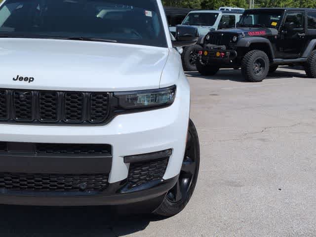 Certified 2023 Jeep Grand Cherokee L Limited w/ Luxury Tech Group II AWD/4WD image 11