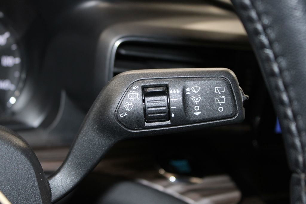 Used 2023 Ford Explorer Limited image 42