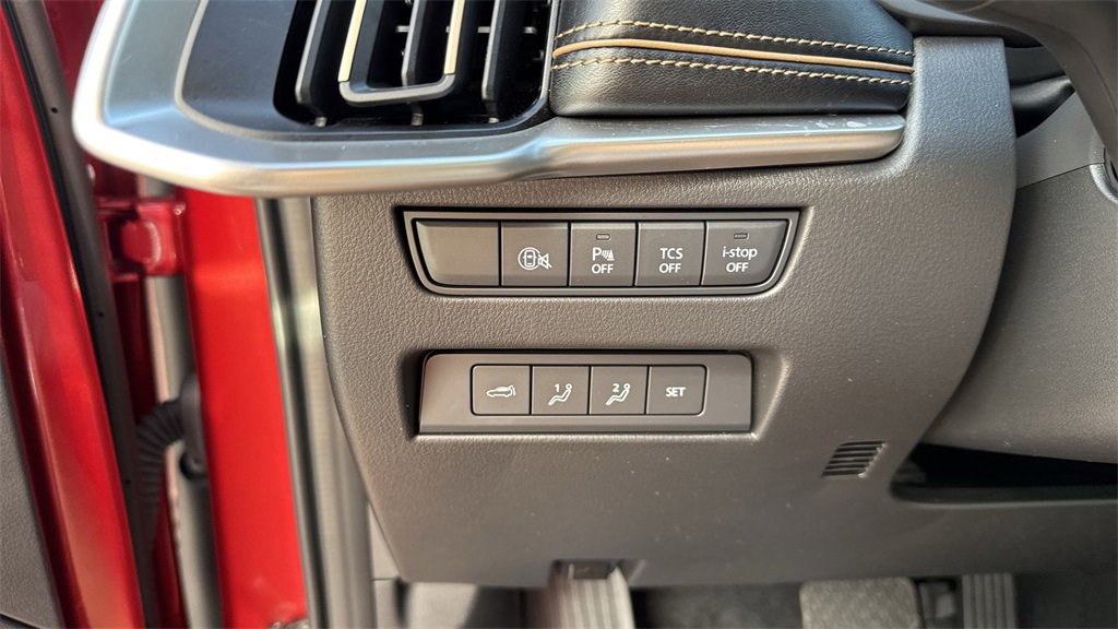 Certified 2025 MAZDA CX-70 3.3 Turbo w/ Premium Plus Pkg image 59