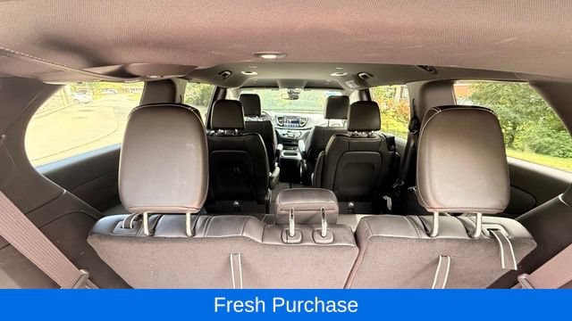 Used 2026 Chrysler Pacifica Select FWD image 17