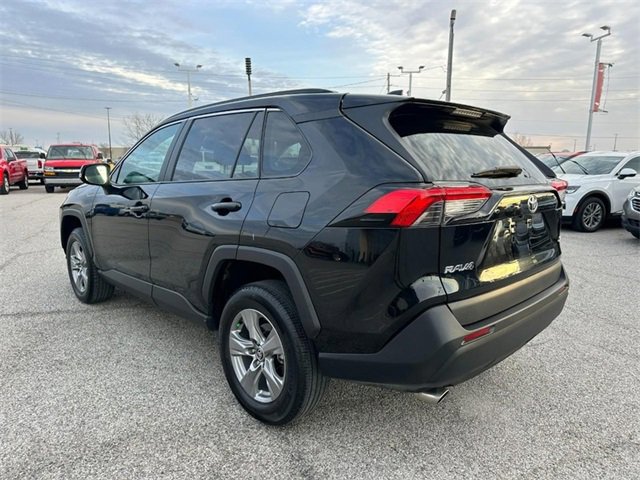 Used 2024 Toyota RAV4 XLE image 3