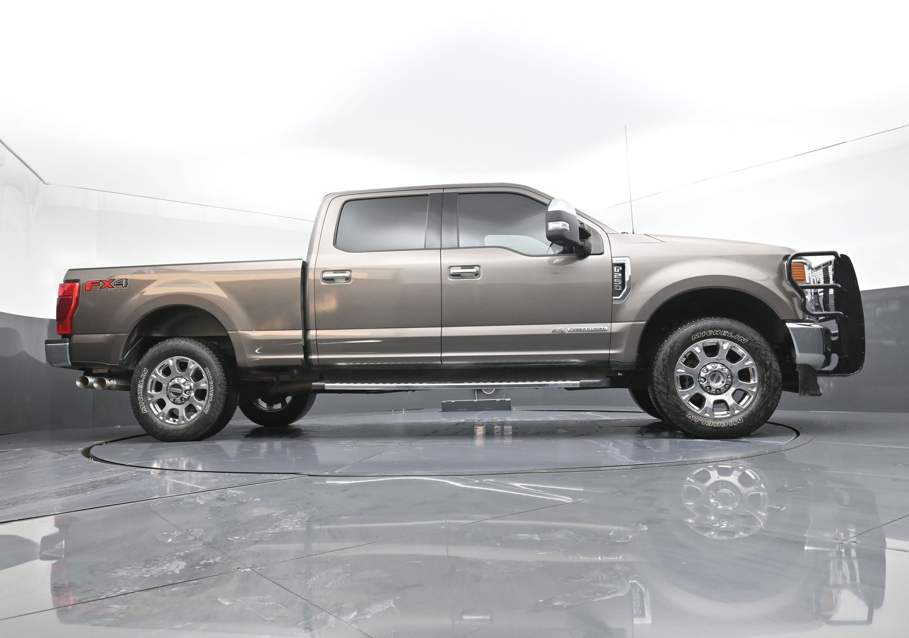 Used 2020 Ford F250 Lariat w/ Chrome Package image 29