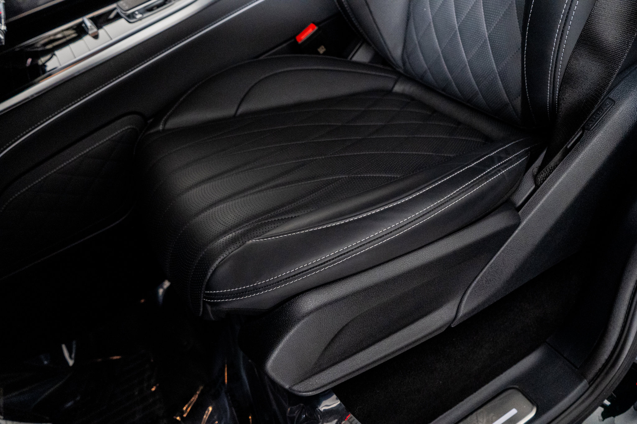 Used 2025 Mercedes-Benz G 63 AMG 4MATIC image 29