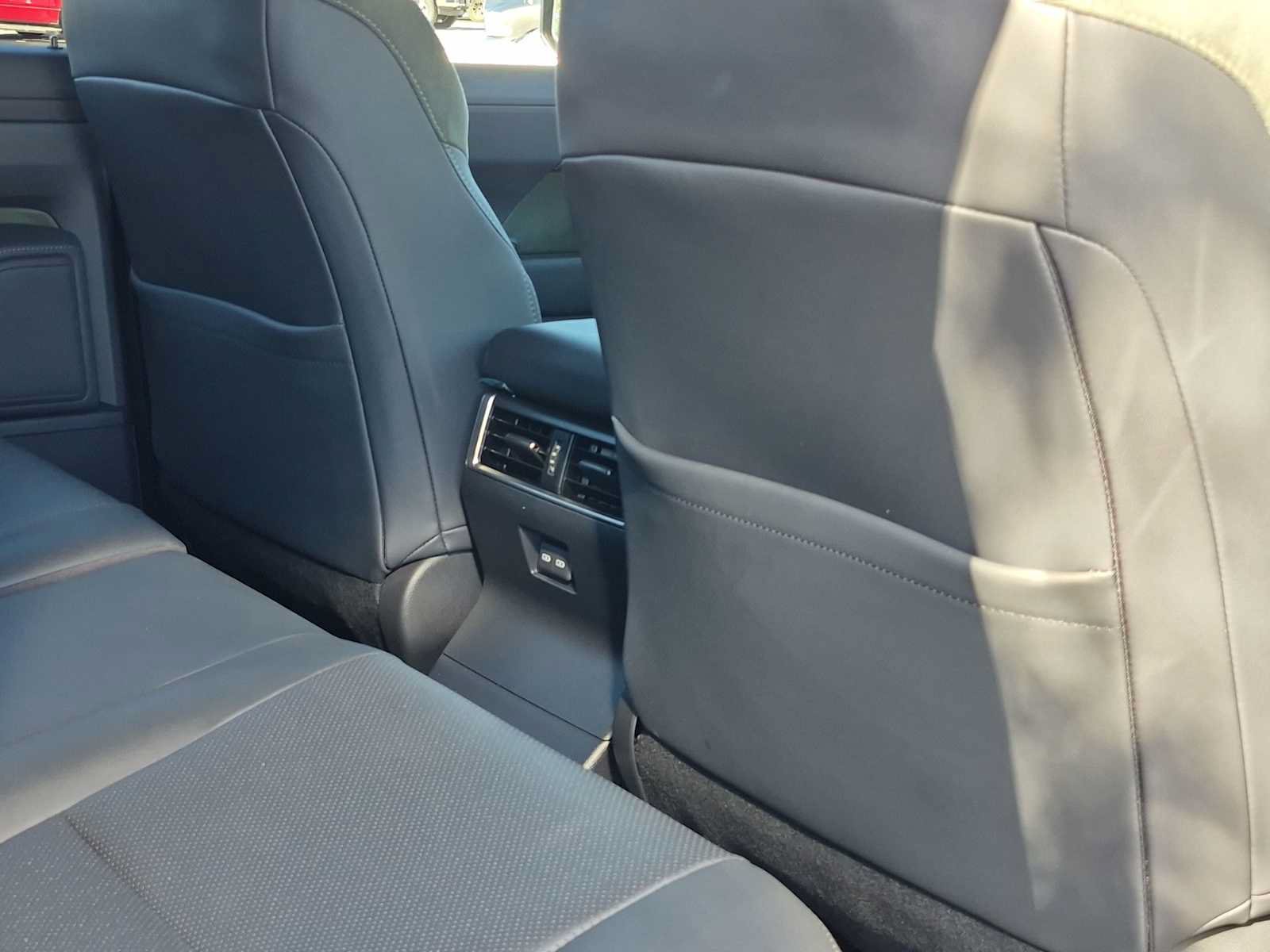 Used 2026 Lexus GX 550 AWD/4WD image 25
