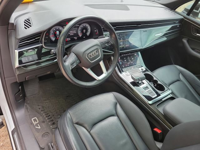Used 2021 Audi Q7 2.0T Premium w/ Convenience Package AWD/4WD image 8