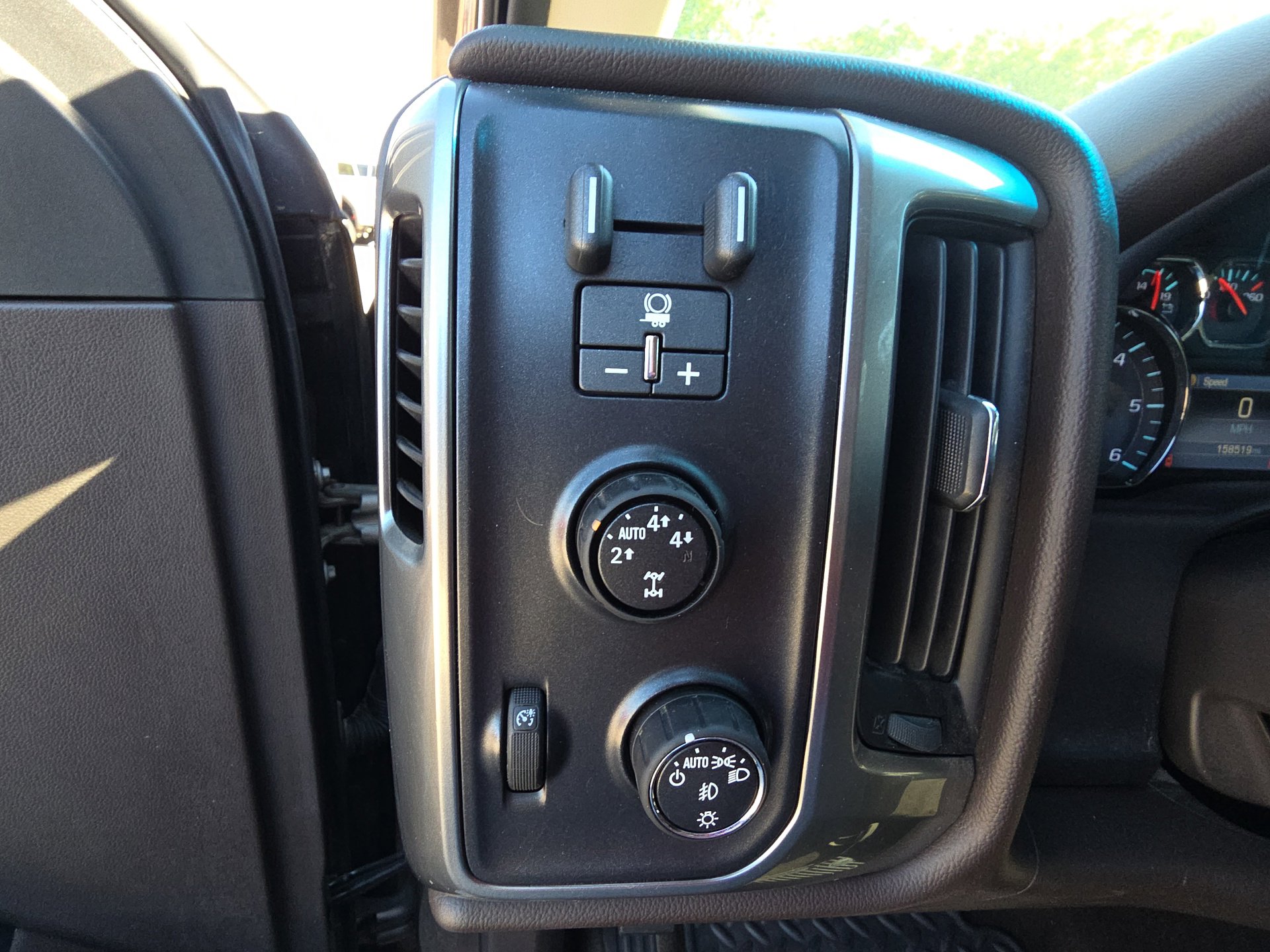 Used 2014 Chevrolet Silverado 1500 LT w/ All Star Edition AWD/4WD image 21