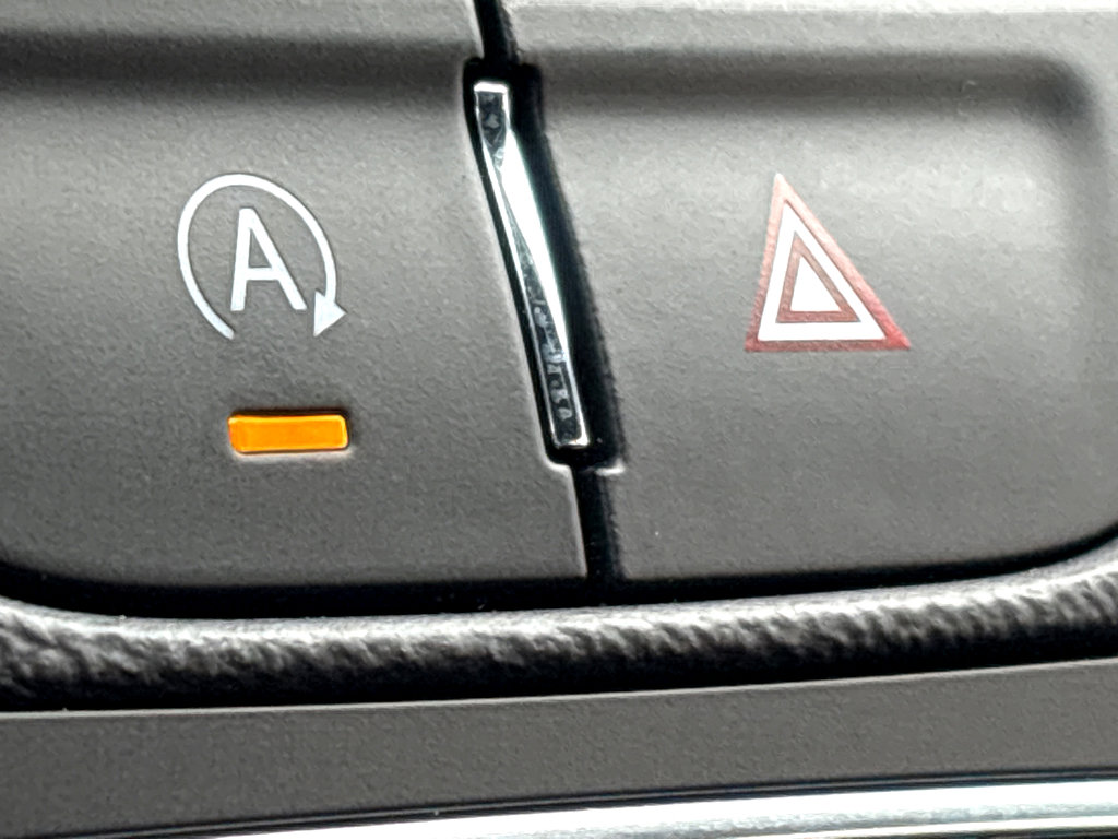 Used 2022 Chevrolet Malibu LT image 33