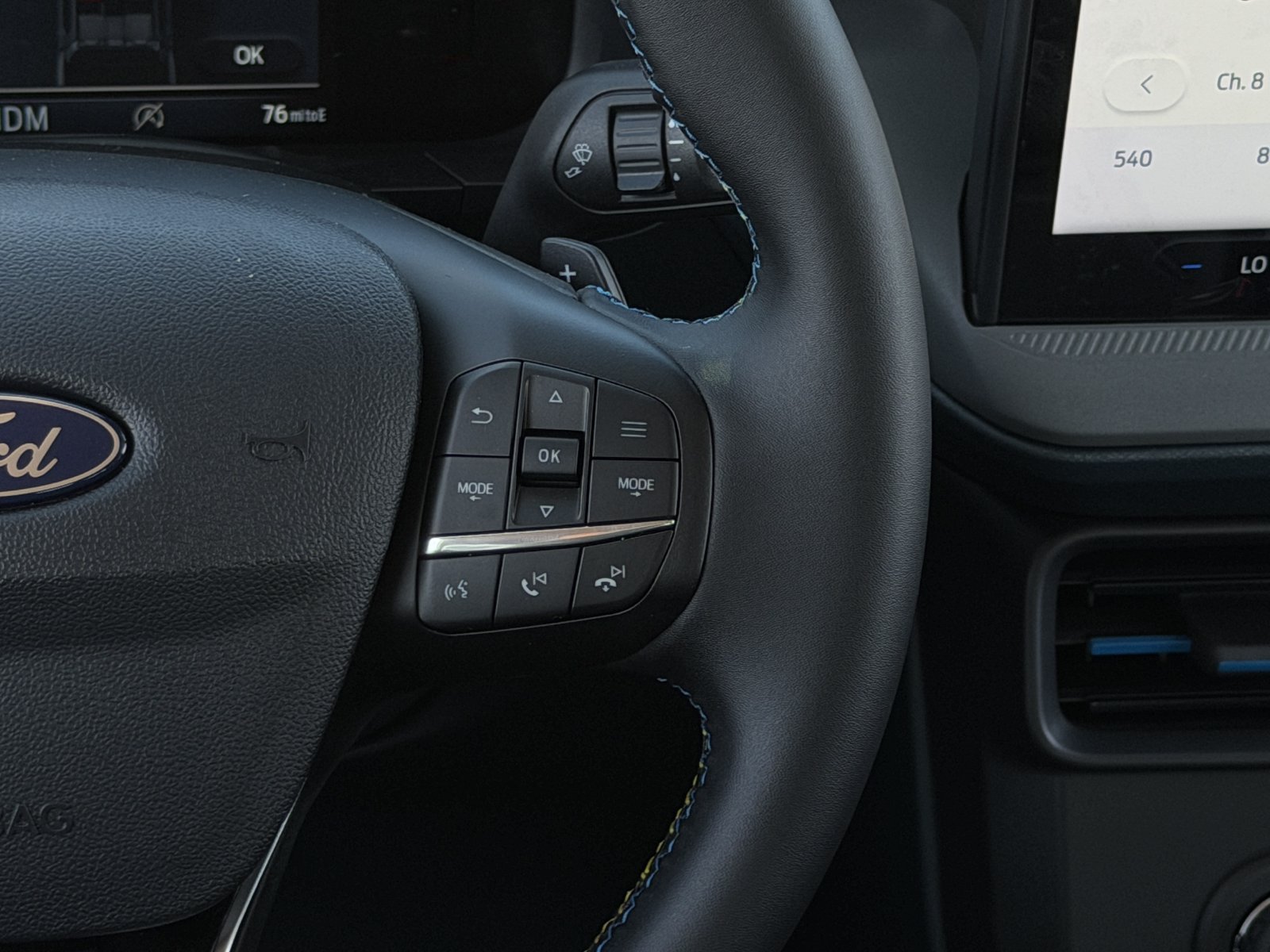 New 2026 Ford Maverick Lobo AWD/4WD image 14