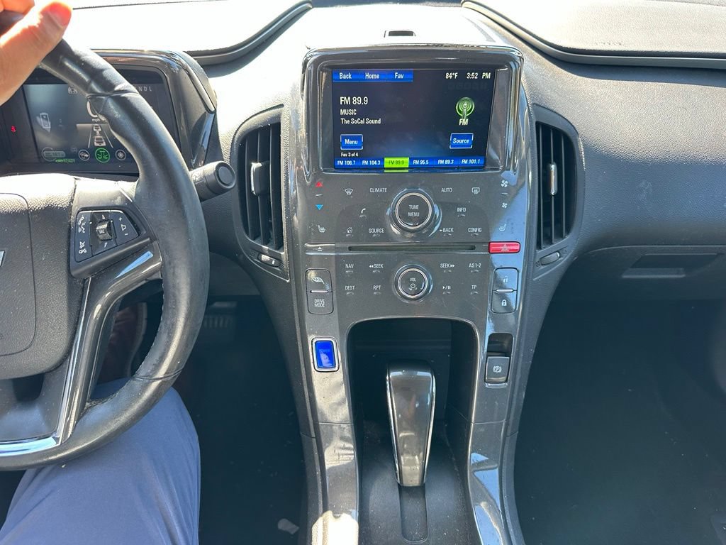 Used 2014 Chevrolet Volt Premium w/ Premium Trim Package FWD image 13