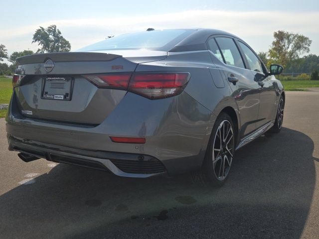 Used 2024 Nissan Sentra SR FWD image 7