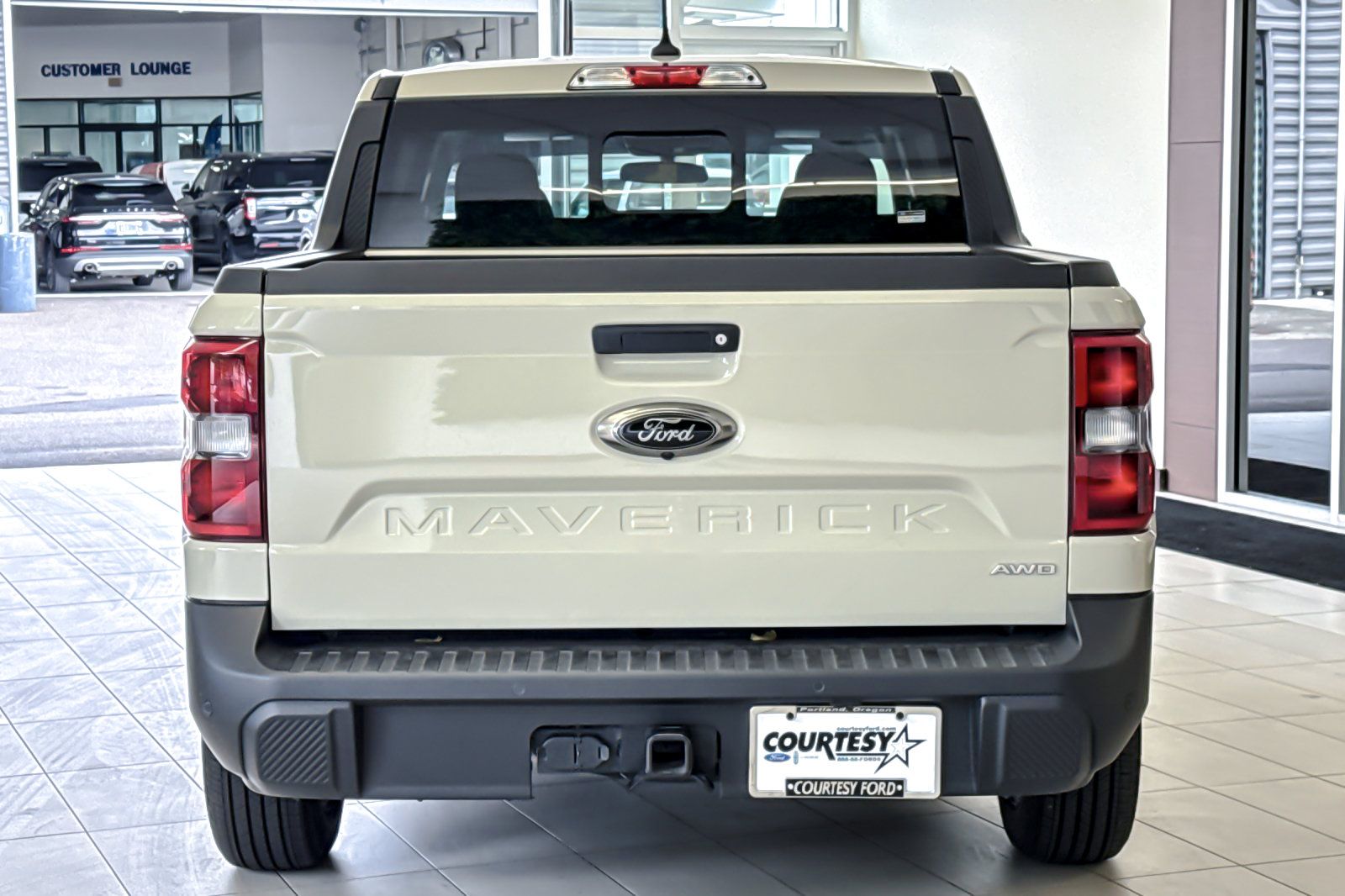 Used 2024 Ford Maverick Lariat w/ Black Appearance Package AWD/4WD image 5