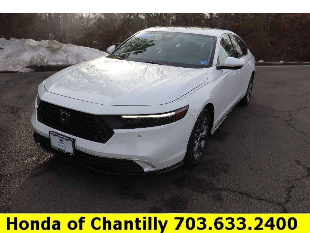 Certified 2025 Honda Accord EX-L image 3