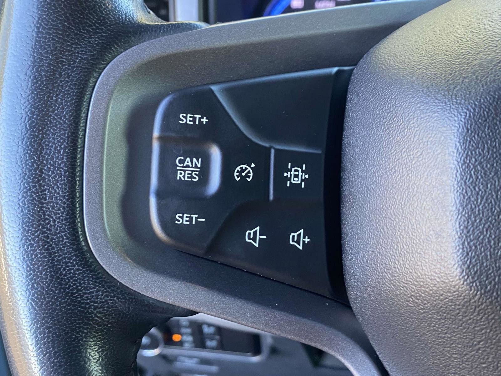 Used 2023 Ford Bronco Big Bend image 22