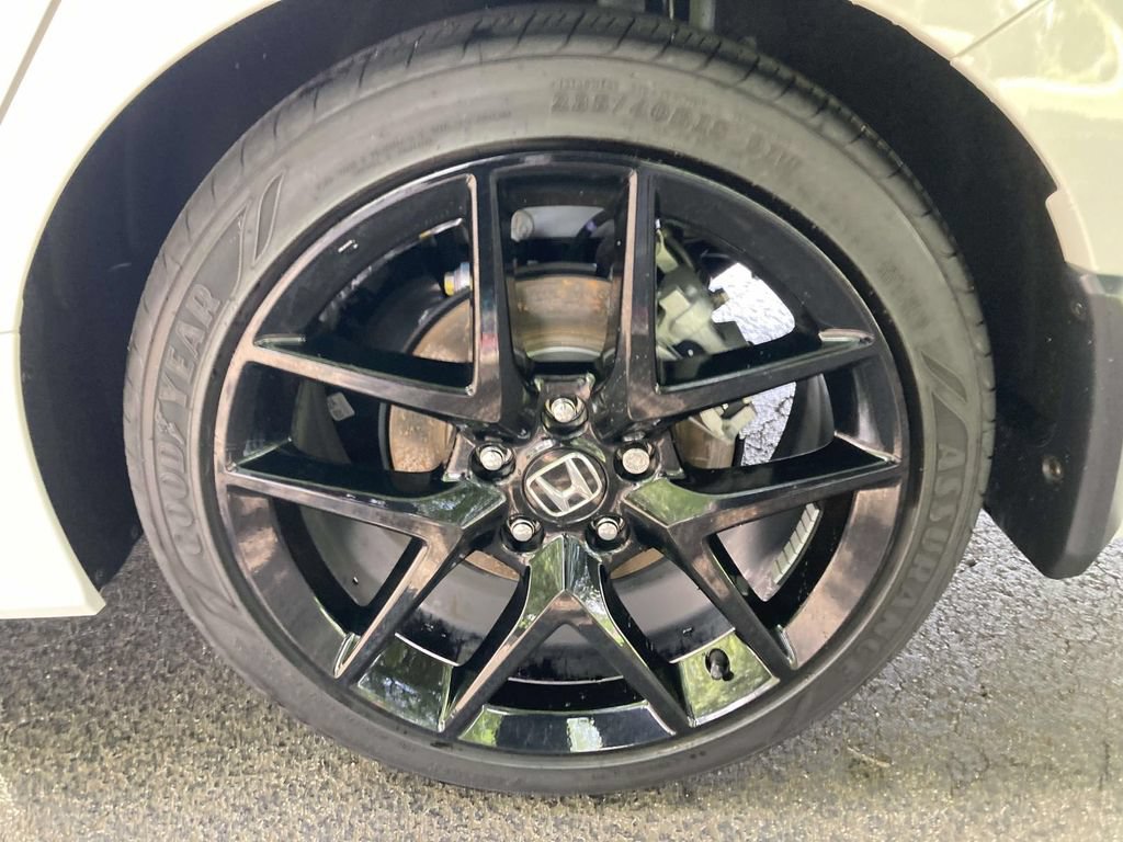 Used 2025 Honda Civic Sport image 7