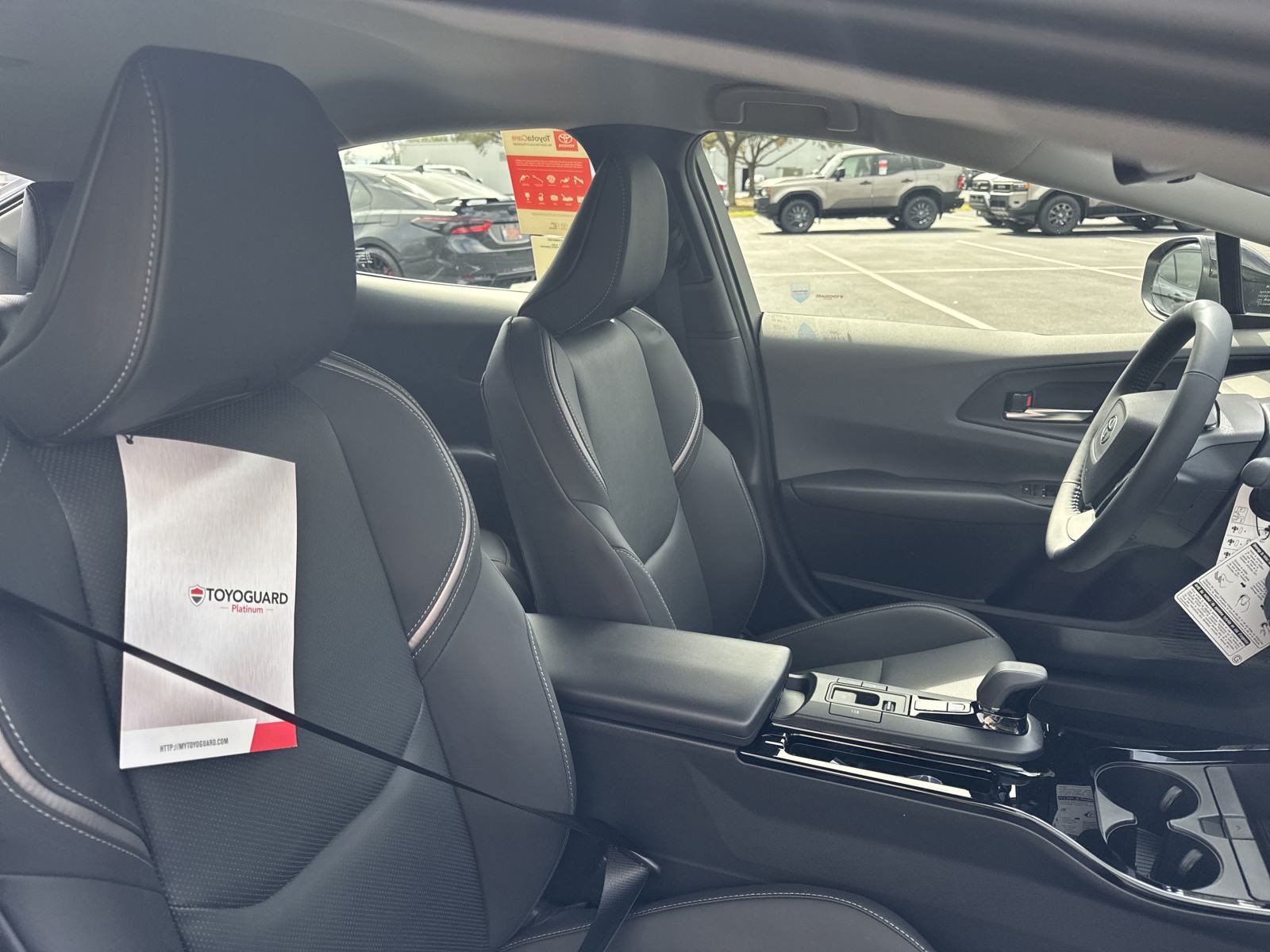 New 2024 Toyota Prius XLE FWD image 32